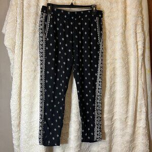 Old Navy Women’s Boho Black Patterned Mid Rise Drawstring Soft Pants Size Small